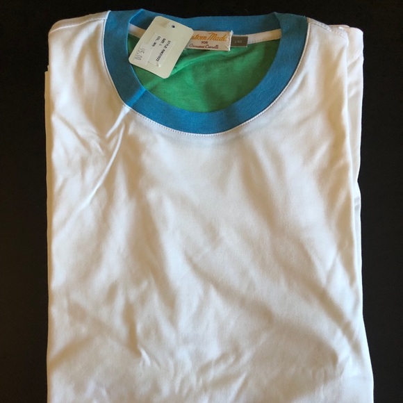 White Tee Shirt - Picture 2 of 6